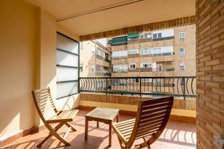 Alquiler Piso en Cervantes. Piso en alquiler ,  ideal para estudiantes o personas que quiera