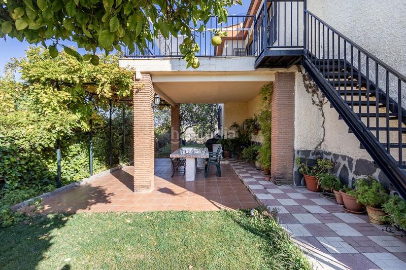 Foto b76eb7bf-c0e7-4727-aac0-20b85885fe63. Chalet  independiente en Barrio de la Vega Monachil