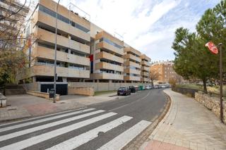 Piso  Calle aconcagua. Piso en serrallo, calle aconcagua. vivienda del 2007, situada en