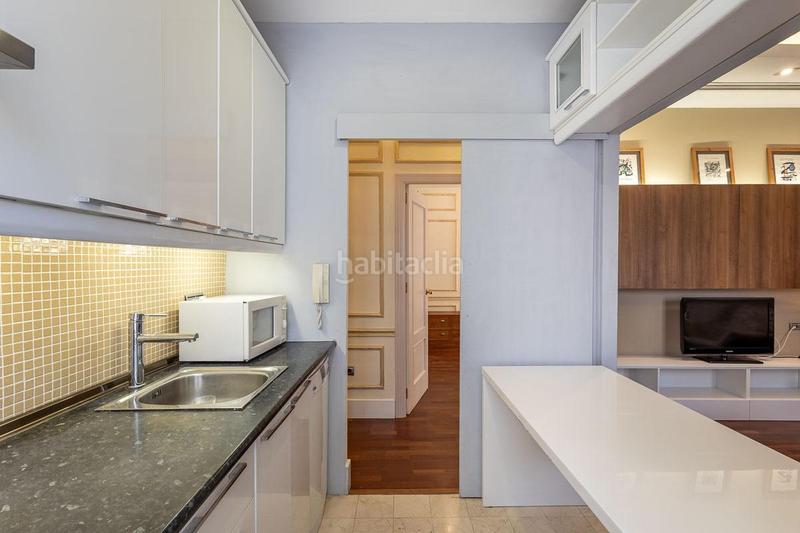 Foto 319b895f-1abe-49ab-bc8d-0811bf1495b6. Piso apartamento con licencia turística en pleno centro!!! en Granada