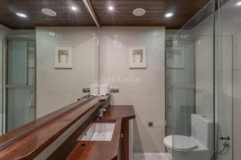 Foto 3570de92-da93-44a2-8fbd-2a419c661ff3. Piso apartamento con licencia turística en pleno centro!!! en Granada