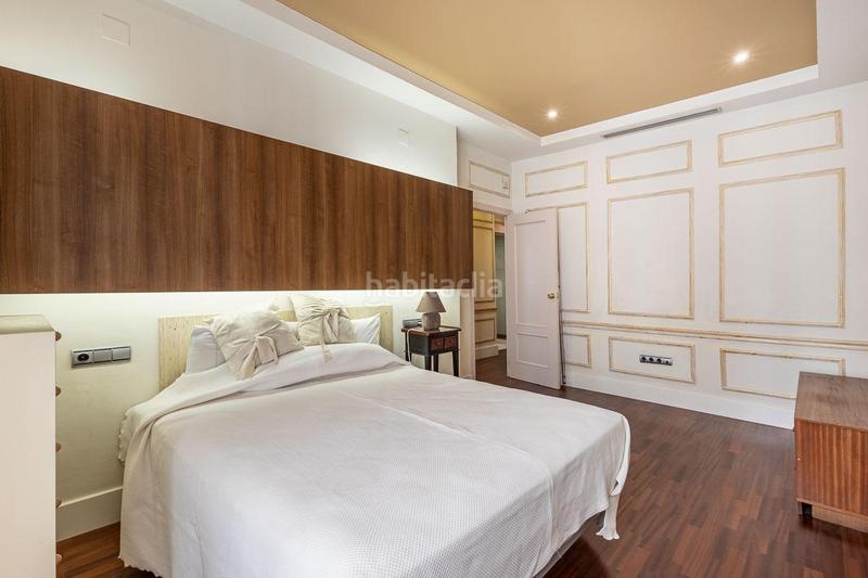 Foto 4df2273f-d439-41a7-a226-badb62373ddd. Piso apartamento con licencia turística en pleno centro!!! en Granada