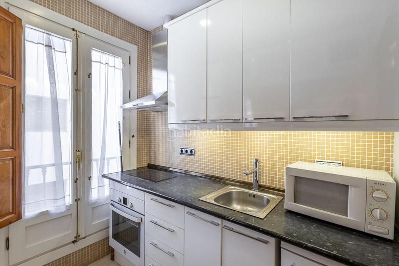 Foto 702b56f4-9061-402a-8741-877e8e940cdc. Piso apartamento con licencia turística en pleno centro!!! en Granada
