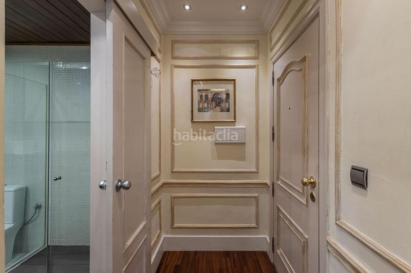 Foto ab613c89-ddf2-4545-bf27-f42d47912cb1. Piso apartamento con licencia turística en pleno centro!!! en Granada