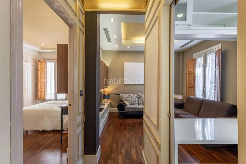 Foto cb1bd298-8503-45fb-b061-971a8975cd55. Piso apartamento con licencia turística en pleno centro!!! en Granada