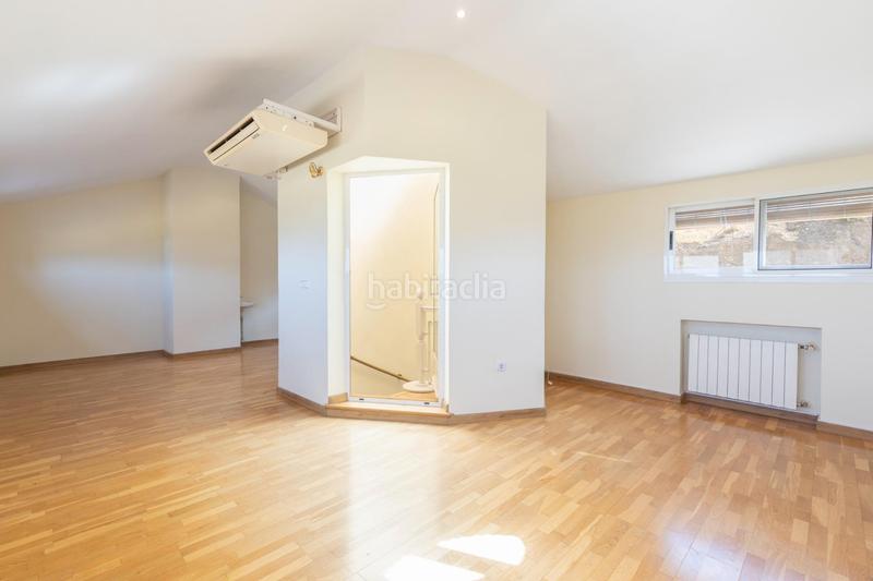 Foto 29905473-25ee-4f99-9501-53ba018f47f1. Casa adosada camino de caicena en Camino de los Neveros - Serrallo Granada