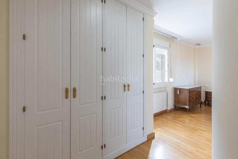 Foto f13d0250-28d8-4804-b8db-766ad4d6f142. Casa adosada camino de caicena en Camino de los Neveros - Serrallo Granada