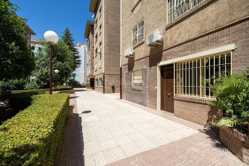 Foto fb4e076e-9078-448e-89c4-4e09ad617ec7. Piso totalmente reformado, junto mondragones, 3 dormitorios 2 baños en Granada