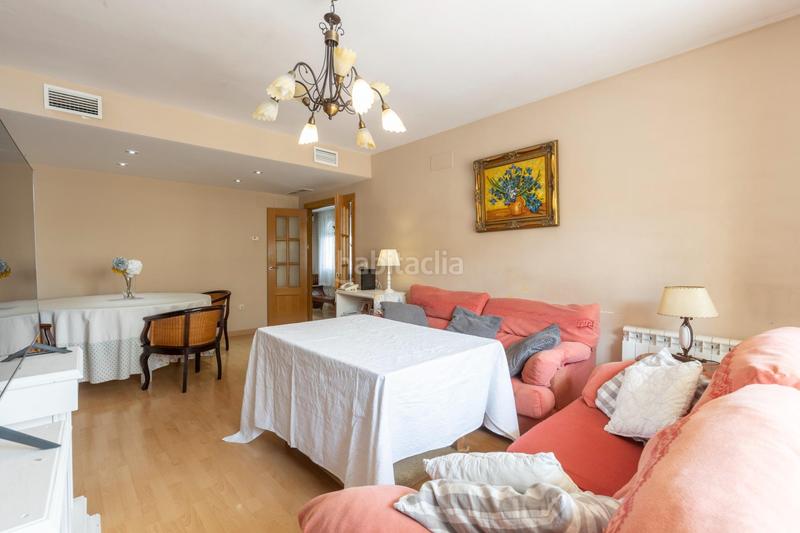 Foto 0f24aa70-5fcd-4eca-8368-cdefda807168. Chalet exclusiva casa independiente en el chaparral, . una joya en una de las zonas más demandadas. en Albolote