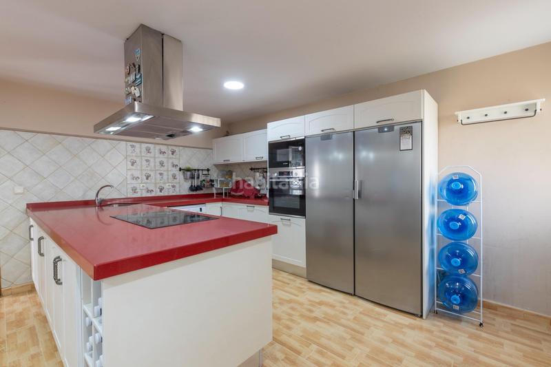 Foto aa79f7e2-13c3-4439-bb06-674e7ab3f76d. Chalet exclusiva casa independiente en el chaparral, . una joya en una de las zonas más demandadas. en Albolote