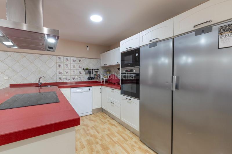 Foto dcabd4ae-0d76-4112-ab0d-095b496201dc. Chalet exclusiva casa independiente en el chaparral, . una joya en una de las zonas más demandadas. en Albolote