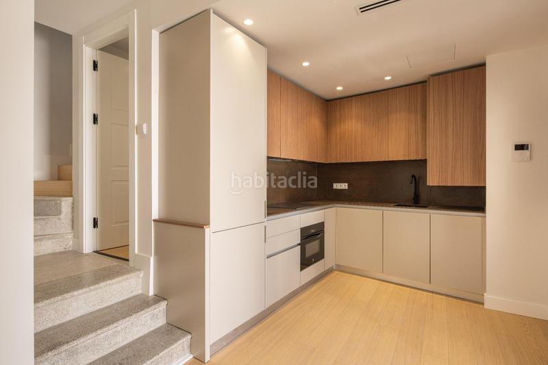Foto 3cd3d029-8833-46fd-99bb-9f5ecbaf7939. Dúplex horno de vidrio, monte de piedad 7 y 9 a en Granada