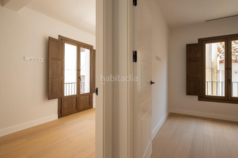 Foto 4dc7ab72-1a16-44e5-b98e-0bd0d3a0c25b. Dúplex horno de vidrio, monte de piedad 7 y 9 a en Granada