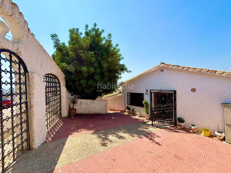 Foto 81922e7d-62f5-4a41-a499-34b5285b3d80. Chalet villa en urbanización campo en campo de Mijas Mijas