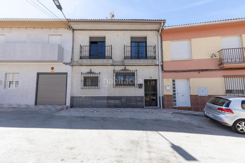 Foto 696e4dc4-7ed4-4d56-a007-dccf631abc66. Casa a schiera in calle viejo de charilla 43 in Alcalá la Real