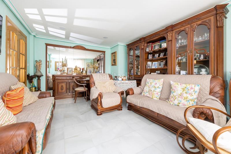 Foto d2113e1e-53fd-4e35-a3ef-b2cf329cb04b. Haus mit parking in Maracena