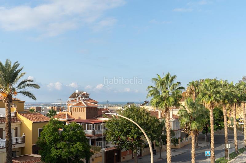 Foto fe47d2de-b96e-429f-971c-497e6cf0a694. Casa a schiera in Motril ciudad Motril