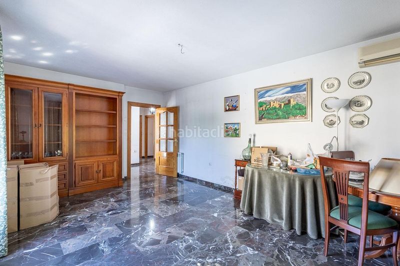 Foto bd795931-74ae-4ff7-ab96-da50128bbec8. Casa amb aparcament a Ogíjares