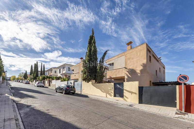 Foto 510f54f8-5d95-49af-b19e-ca372fce4160. Casa con riscaldamento parcheggio piscina in Barrio de la Vega Monachil