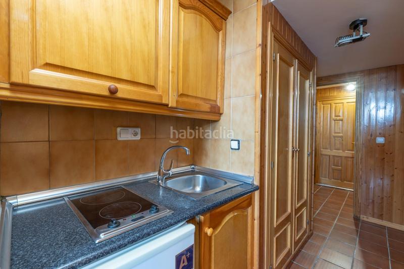 Foto d6ff4270-0f98-4d23-a43e-b67b8c104f5d. Duplex in urbanizacion de sol y nieve 74 in Zona media Sierra Nevada