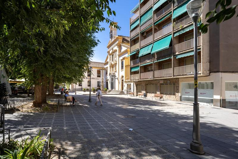 Foto 985a7190-a38d-4116-8a24-649c83679f3a. Estudio  en pleno centro . alta rentabilidad en Granada