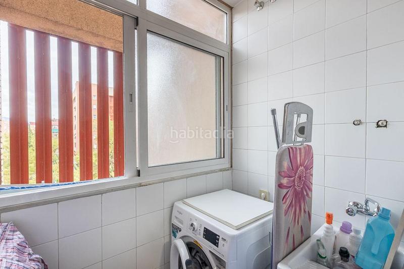 Foto cc3ea1f8-ba1a-4ebc-8197-b969b17b79ac. Etagenwohnung mit heizung parking in Joaquina Eguaras Granada