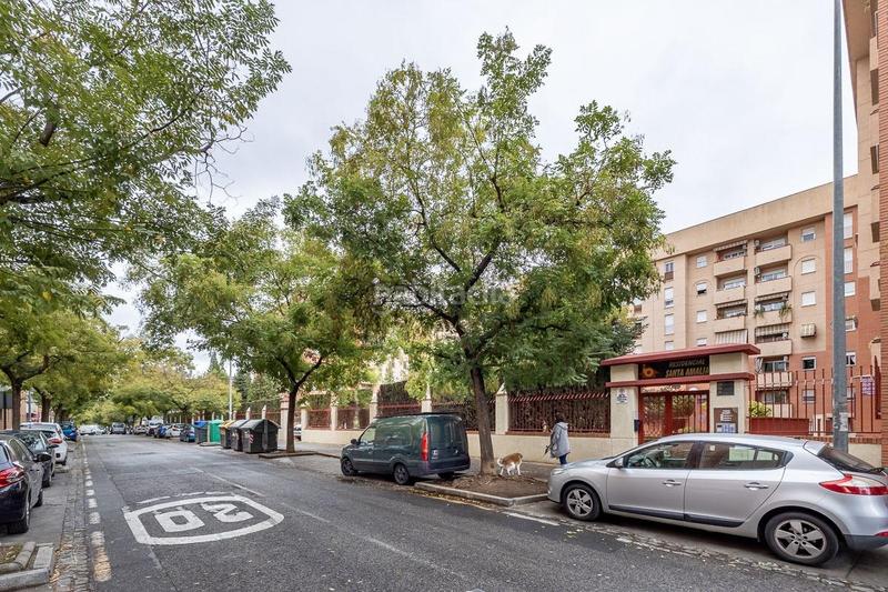 Foto cc932c35-1c42-416e-8d5d-48d5d2945b3f. Etagenwohnung mit heizung parking in Joaquina Eguaras Granada