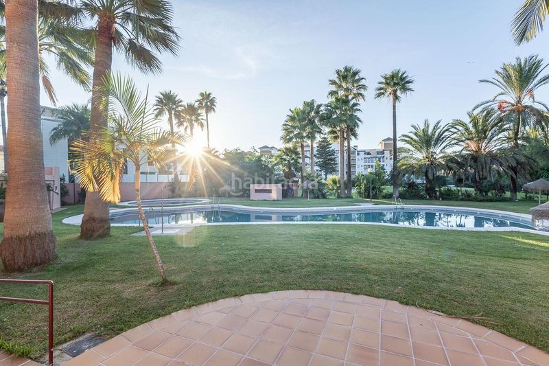Foto 85f066db-9692-4941-b198-d57ba14f521f. Casa amb aparcament piscina a Playa de Granada Motril