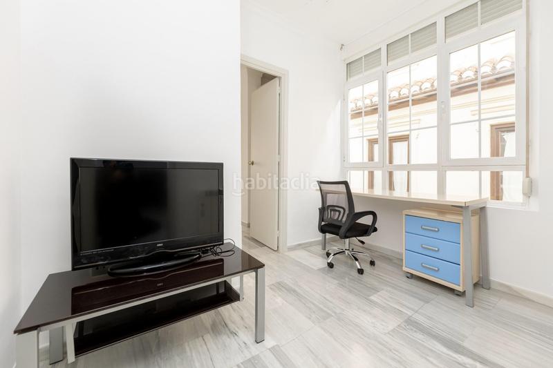 Foto dd450bab-15dd-44c5-91a9-a6b89035abc9. Appartamento con riscaldamento in Centro - Sagrario Granada