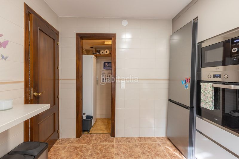 Foto 1ac41b16-417f-4b0c-8186-7c80064461ab. Chalet vivienda exclusiva en urbanización viñas del rey otura en Villa de Otura