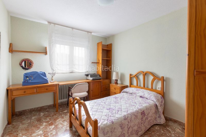 Foto 26908ad5-e1cb-41bd-920c-53f4ab770df0. Chalet vivienda exclusiva en urbanización viñas del rey otura en Villa de Otura