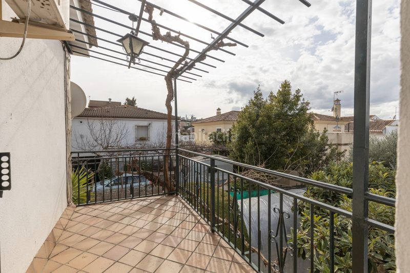 Foto 4cd3cbf4-c7fe-45b4-ad2a-8be933a184d7. Chalet vivienda exclusiva en urbanización viñas del rey otura en Villa de Otura