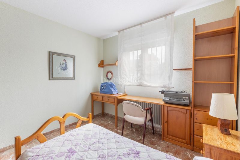 Foto 5230abd2-6fdd-4585-ba97-44cc550b7a6d. Chalet vivienda exclusiva en urbanización viñas del rey otura en Villa de Otura