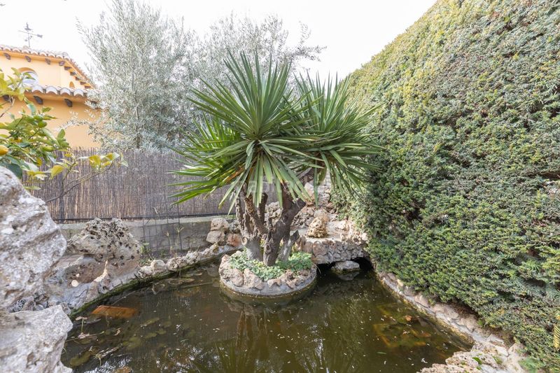 Foto a1ef6830-da22-449b-9f23-86ec728c68df. Chalet vivienda exclusiva en urbanización viñas del rey otura en Villa de Otura