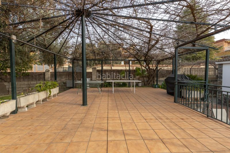 Foto b9031ebd-f187-40d7-b7aa-8d19b593f44e. Chalet vivienda exclusiva en urbanización viñas del rey otura en Villa de Otura
