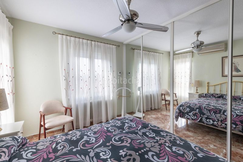 Foto d7052efc-0c99-481c-8362-861c36467d8c. Chalet vivienda exclusiva en urbanización viñas del rey otura en Villa de Otura