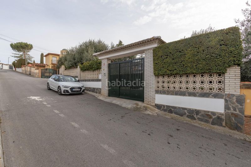 Foto f2cfed40-006c-473a-9081-d61b3aa5211d. Chalet vivienda exclusiva en urbanización viñas del rey otura en Villa de Otura