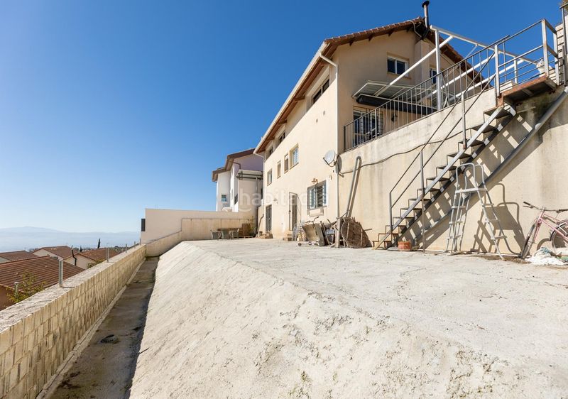 Foto fa3227da-440c-4fce-a899-e4c807b8d283. Casa amb aparcament a Nívar