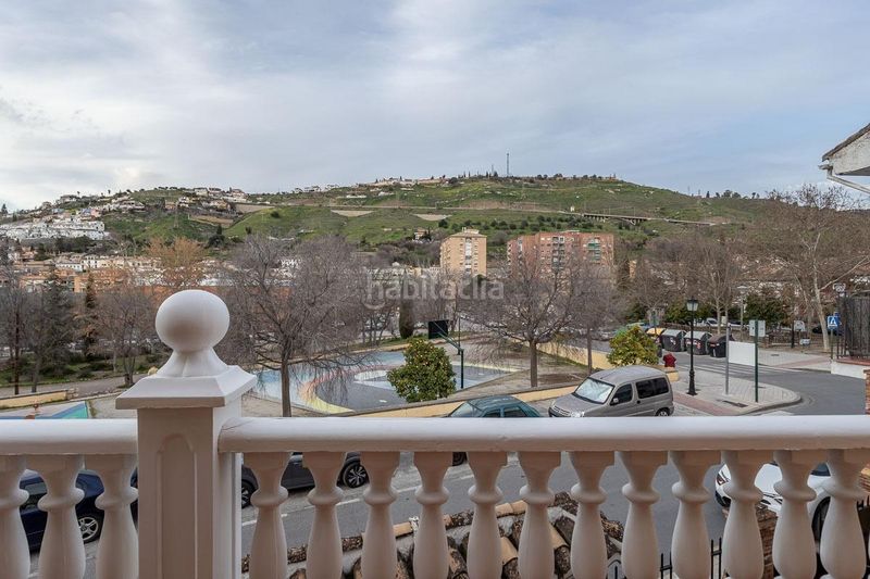 Foto bbe1b2e5-284f-42e4-b389-b7fc526ab0b8. Casa amb calefacció aparcament a Bola de Oro Granada