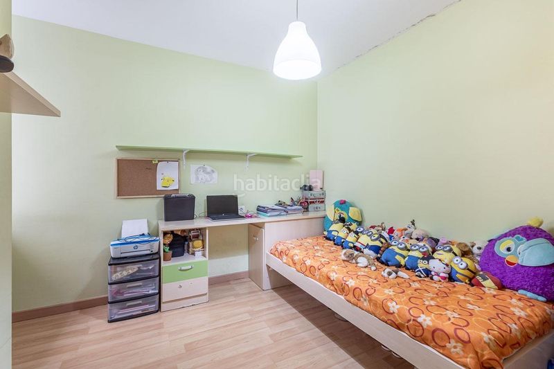 Foto fd6d3d97-da94-474e-a277-1e73b8160e71. Pis amb aparcament a Atarfe