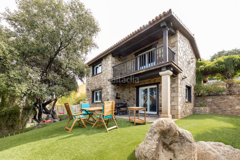 Foto b519516a-d490-45ad-a004-225450cdc57b. Xalet a Dúdar