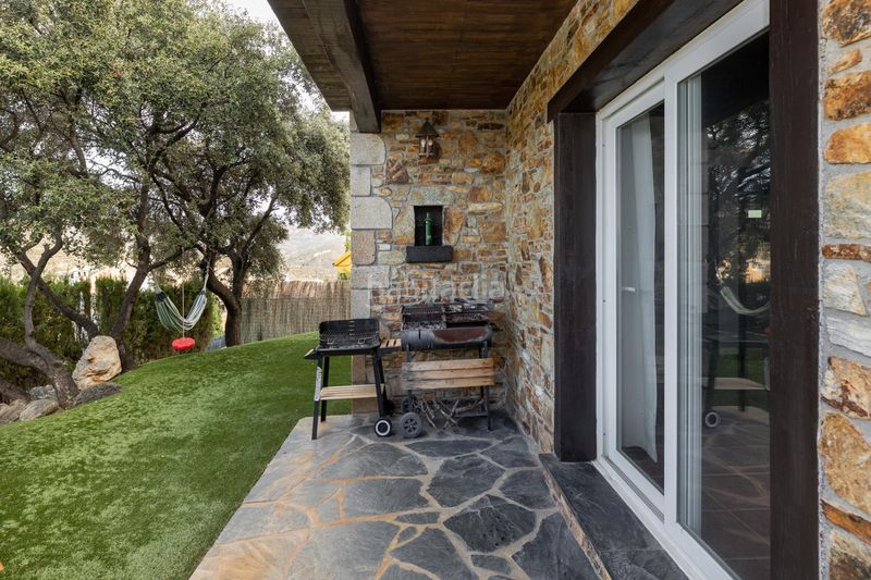 Foto b535c6a1-3bf2-483b-aef9-7d75f74f72b2. Xalet a Dúdar