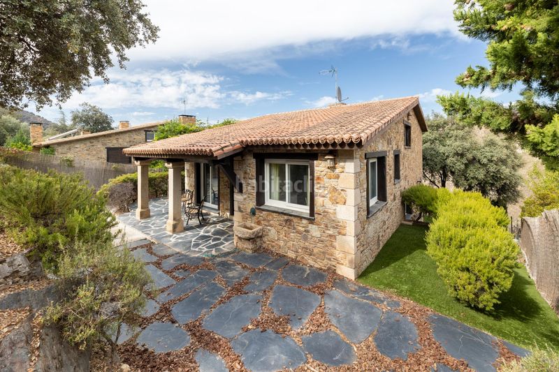 Foto ea7c6629-f0e3-4c5f-89a9-ab8125497985. Xalet a Dúdar