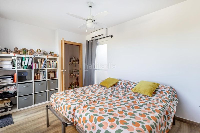 Foto a06924fe-86b1-47df-9c7d-9a55372ee1de. Casa adossada amb aparcament a Güevéjar