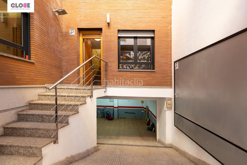 Foto 1225e191-55d7-44a1-93cf-5e8dfd05c370. Casa  exclusiva junto a acera del darro. pleno centro . seminueva y con ascensor propio en Granada