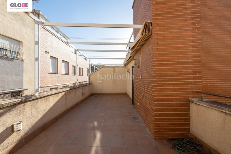 Foto 4560c315-54c4-4f4c-a505-376c2162c0d9. Casa  exclusiva junto a acera del darro. pleno centro . seminueva y con ascensor propio en Granada
