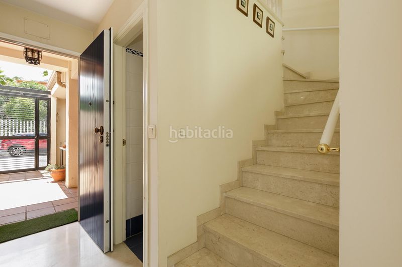 Foto a045429b-8541-4829-b6d7-e6018e4fb012. Casa adossada amb calefacció aparcament a San Miguel Armilla