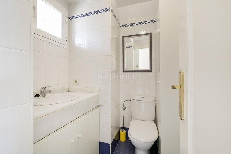 Foto f2744d6a-b7b7-4a2a-8663-0fa841e15ba4. Casa adossada amb calefacció aparcament a San Miguel Armilla