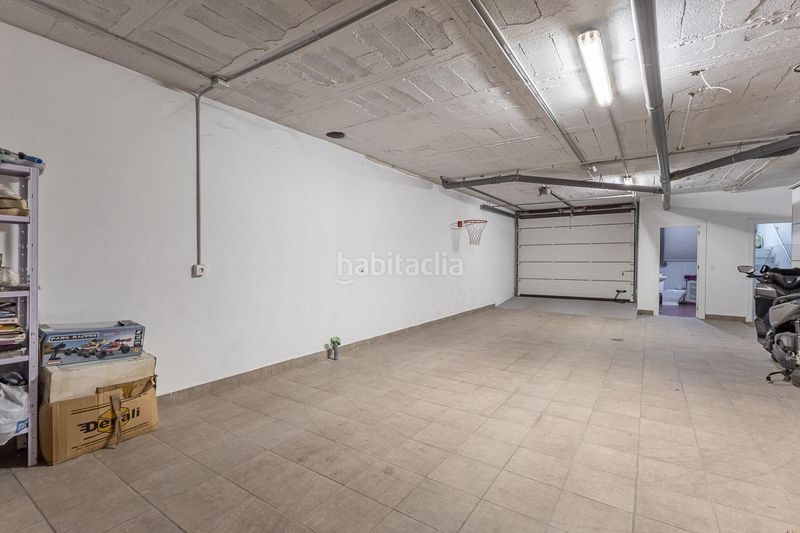 Foto bdf27627-9f2b-4883-992e-85d1a3d49b72. Casa amb calefacció aparcament a Maracena