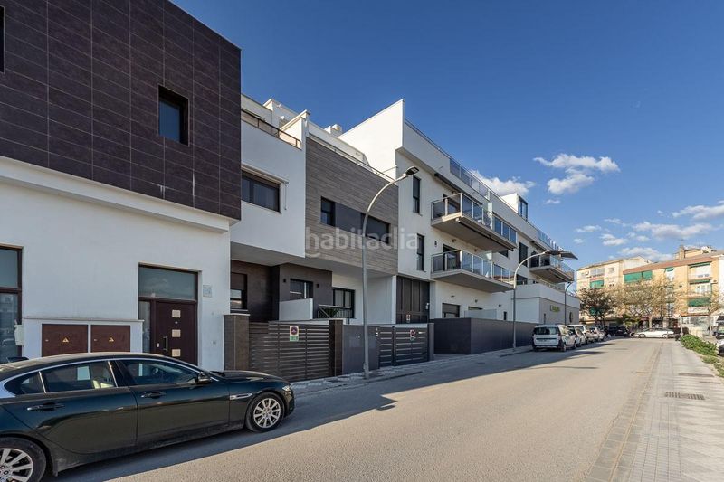 Foto e12d64c6-4944-4710-9819-f077bac0a138. Casa amb calefacció aparcament a Maracena